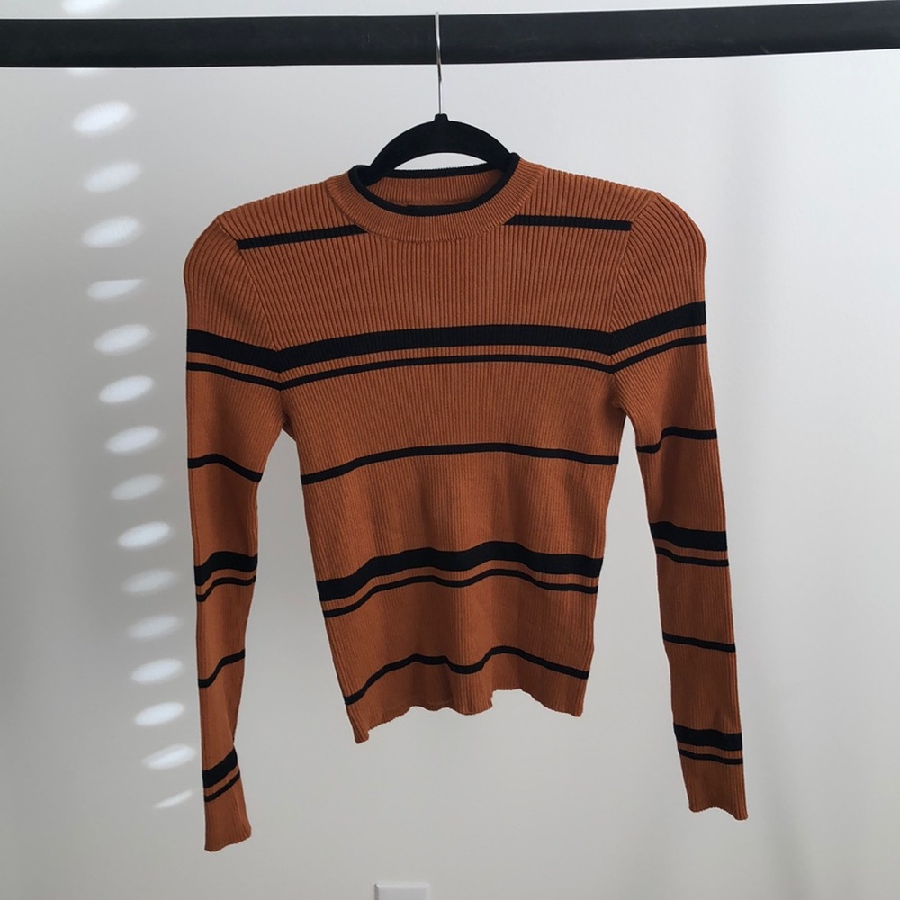 Forever 21 Sweater